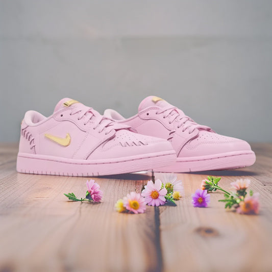 Air Heritage Low-Top - Signature Remastered Edition